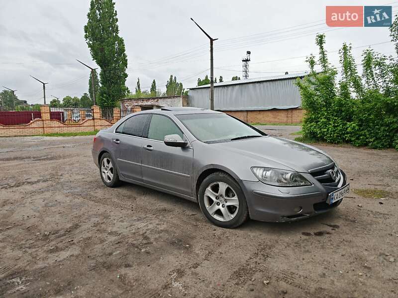 Honda Legend (2006)