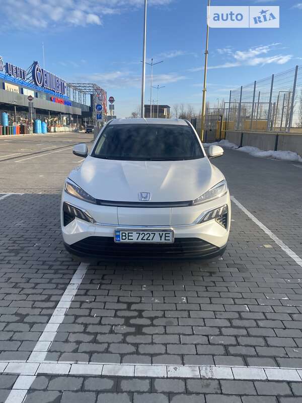 Honda M-nv (2021)