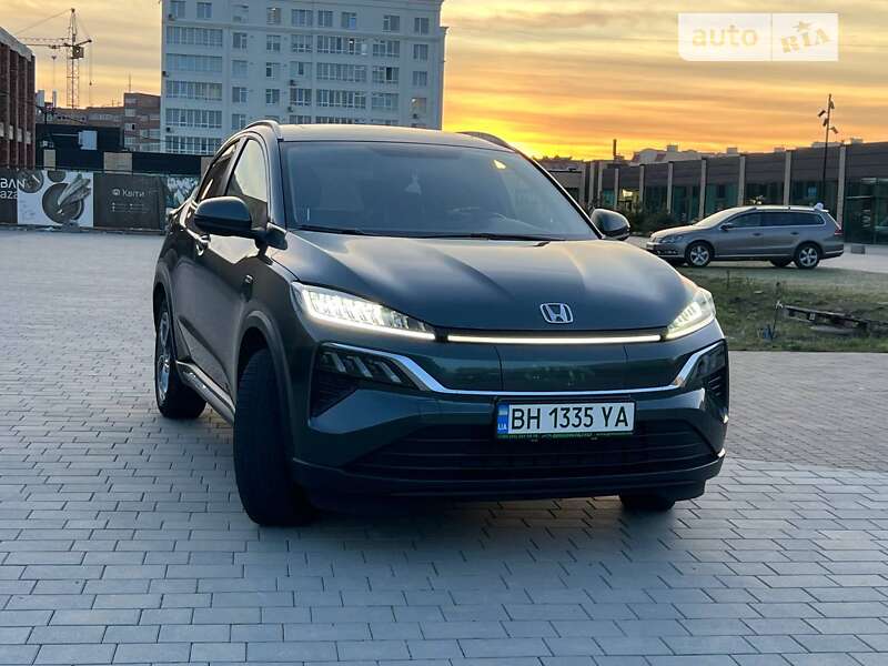 Honda M-nv (2021)