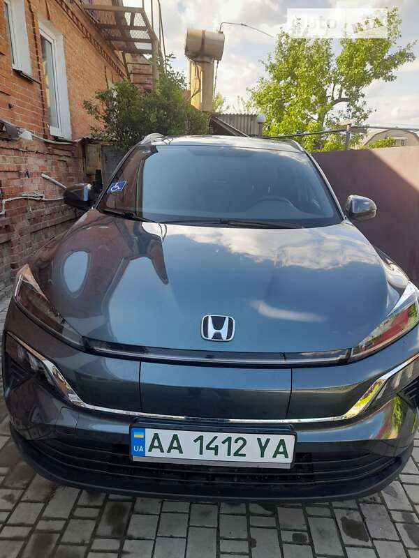 Honda M-nv (2021)