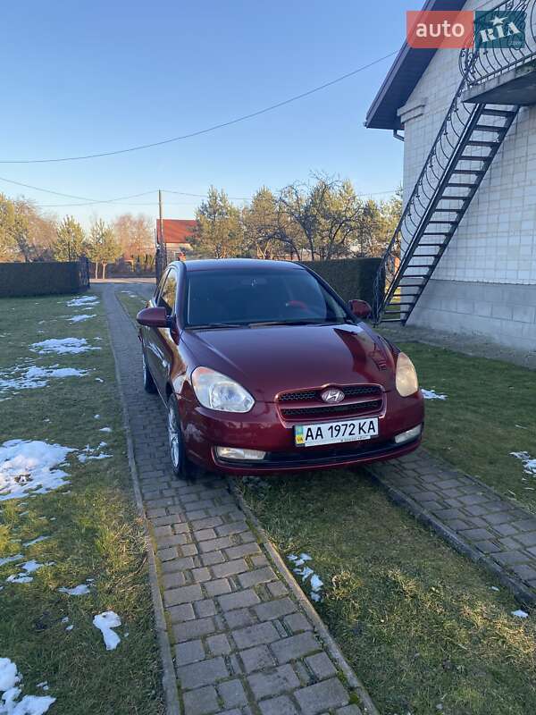 Hyundai Accent (2006)