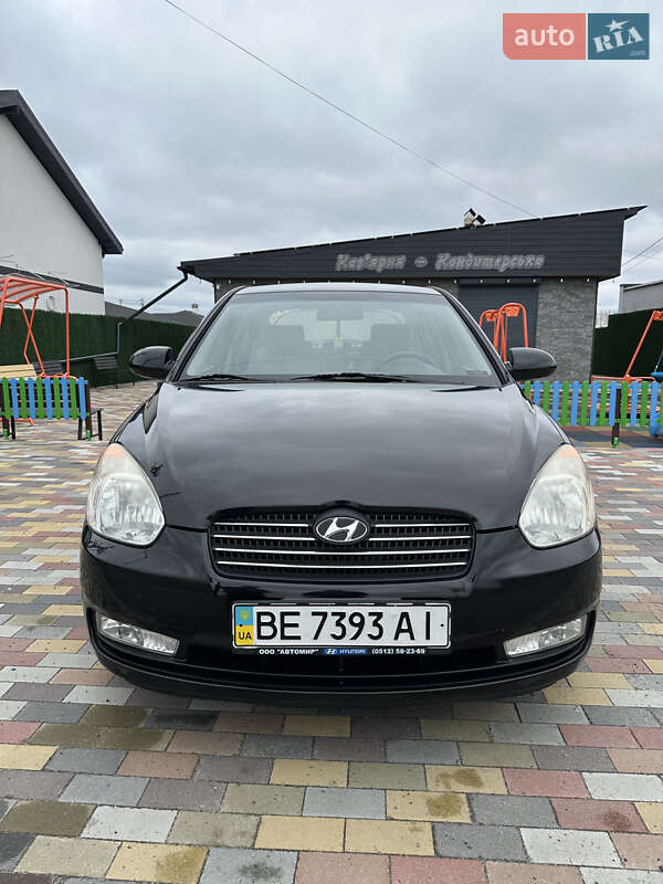 Hyundai Accent (2007)