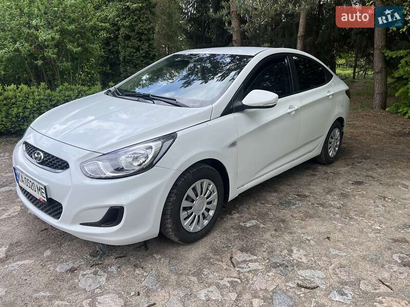 Hyundai Accent (2019)