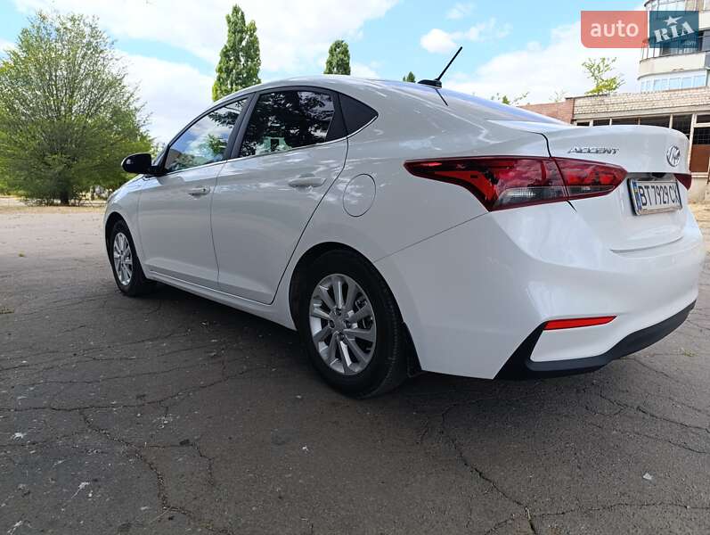 Hyundai Accent (2020)