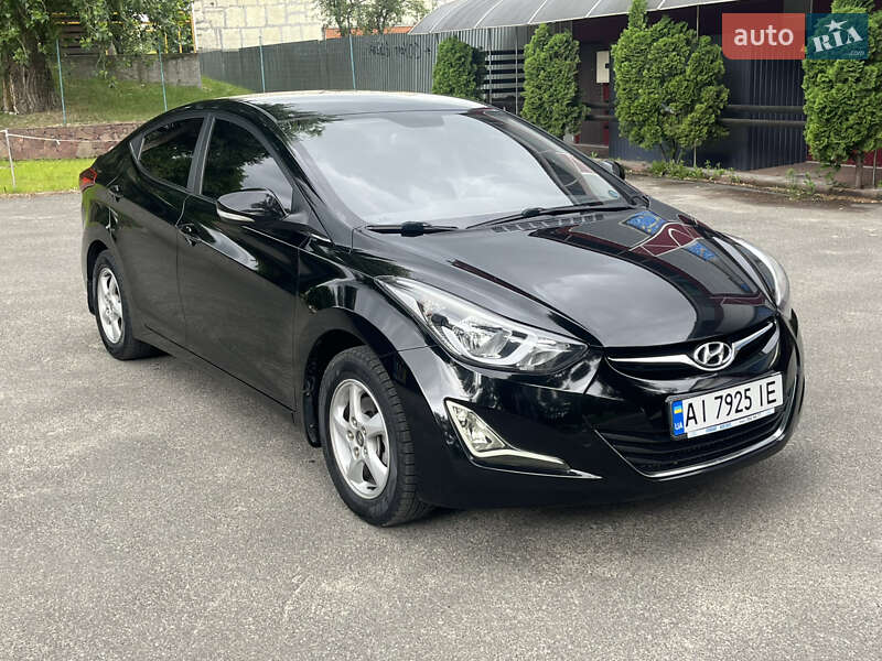 Hyundai Elantra (2014)