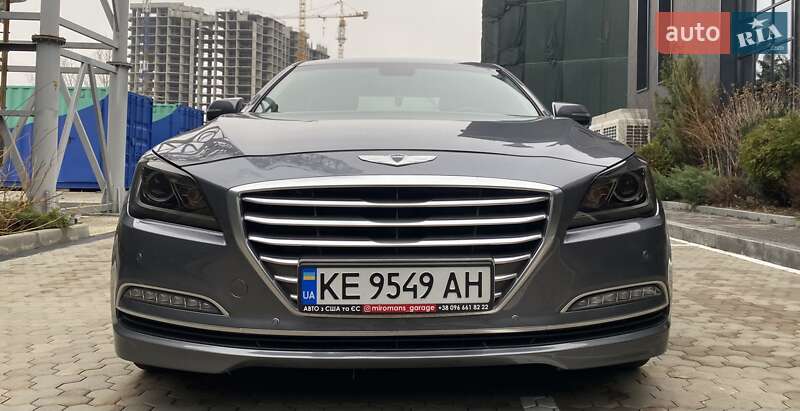Hyundai Genesis (2015)