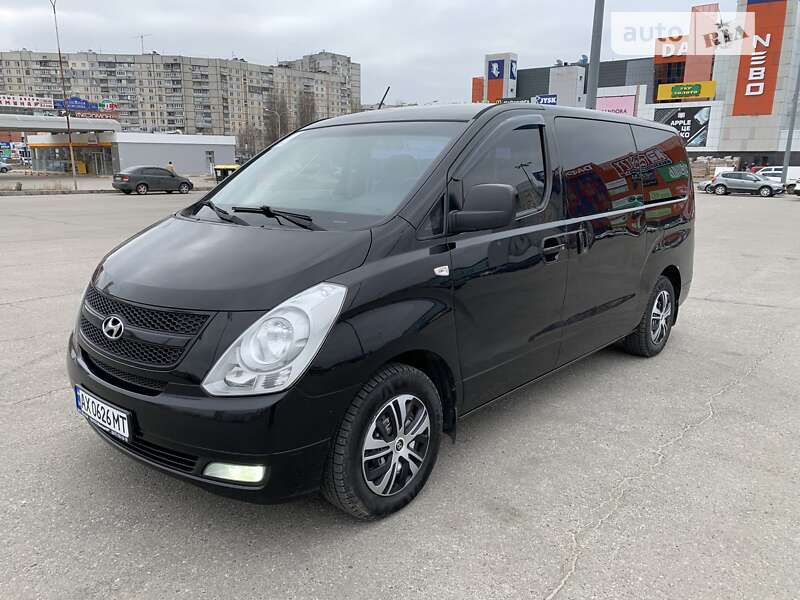 Hyundai H-1 (2011)