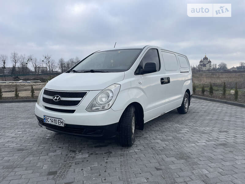 Hyundai H-1 (2011)