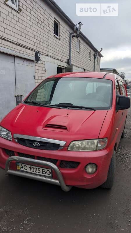 Hyundai H-1 (2003)