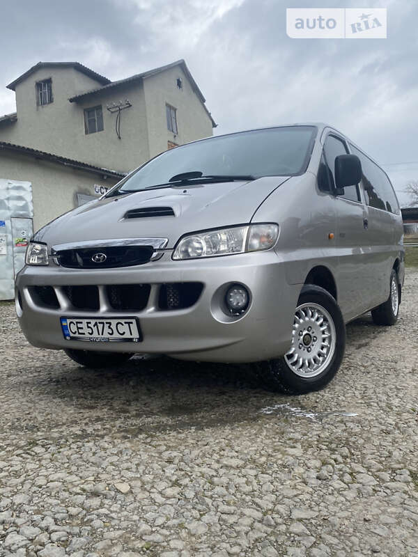 Hyundai H-1 (2004)