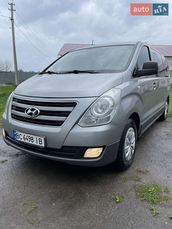Hyundai H1d (2012)