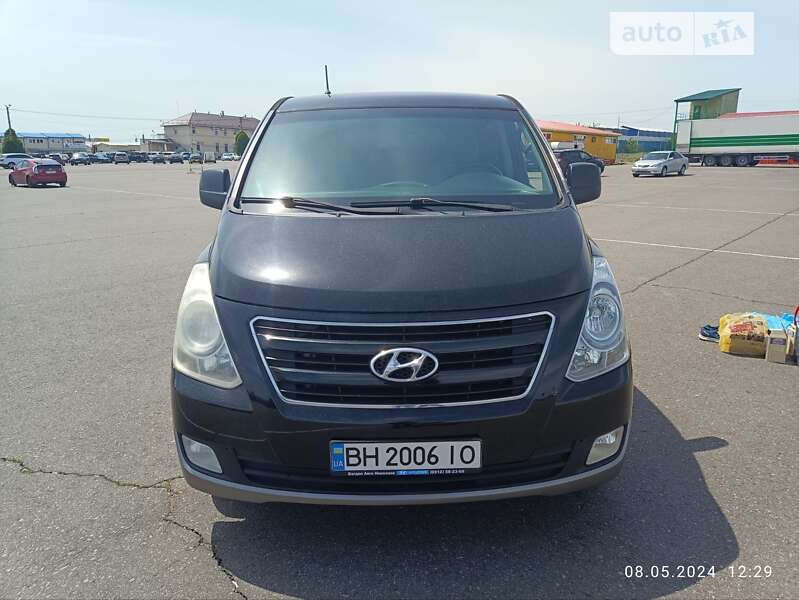 Hyundai H-1 (2015)