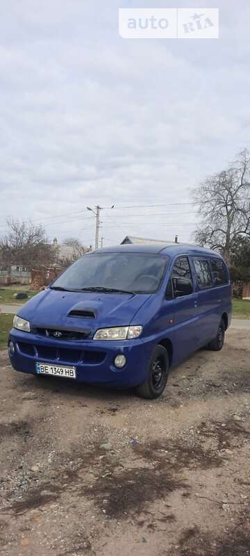 Hyundai H-1 (2001)