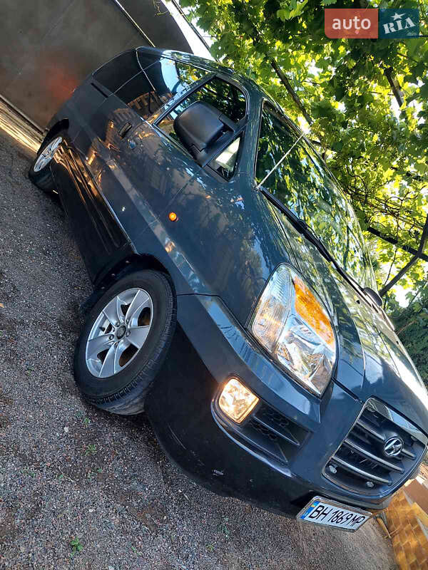 Hyundai H-1 (2007)