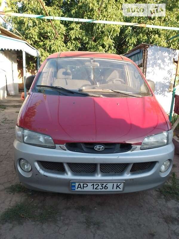 Hyundai H1d (1999)