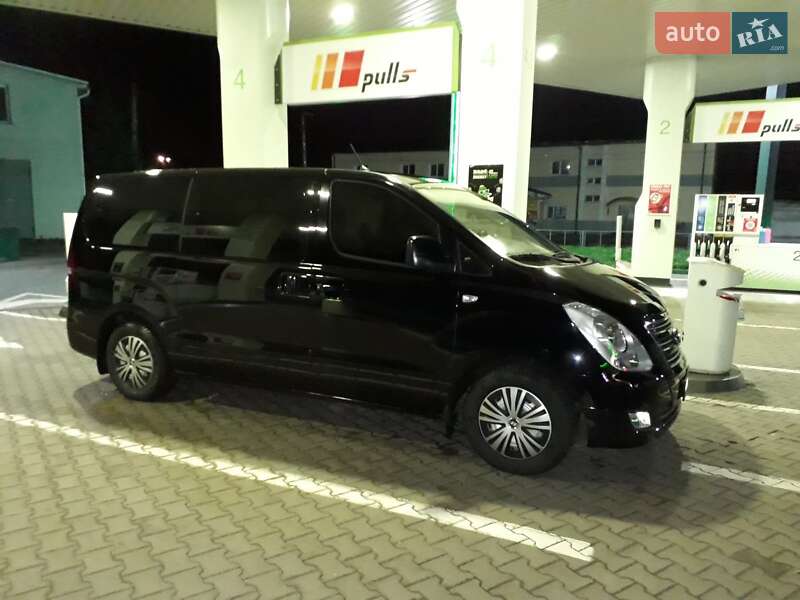 Hyundai H-1 (2015)
