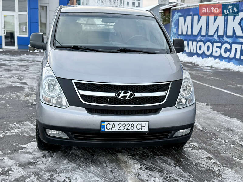 Hyundai H-1 (2012)