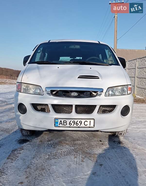 Hyundai H 200 (2004)