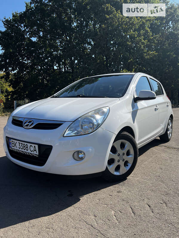 Hyundai I20 (2012)
