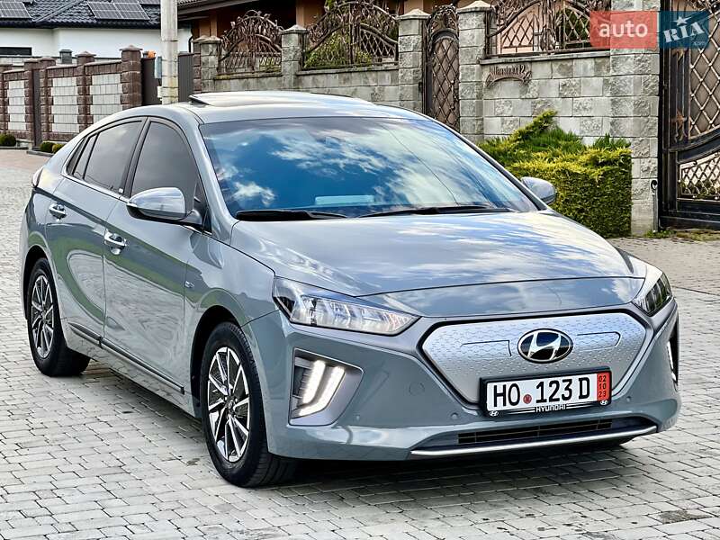 Hyundai Ioniq (2020)
