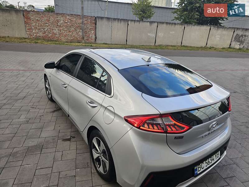 Hyundai Ioniq (2018)