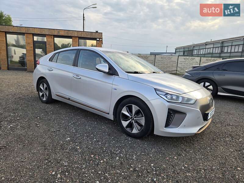 Hyundai Ioniq (2019)