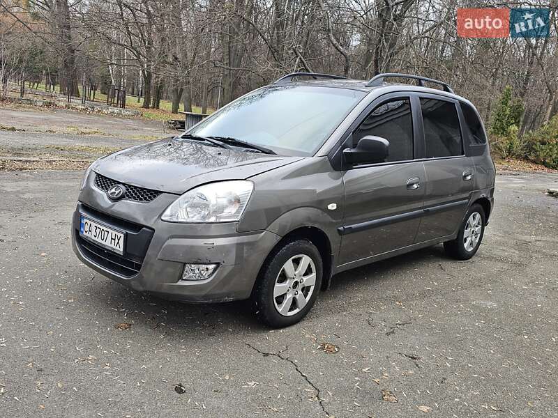 Hyundai Matrix (2008)