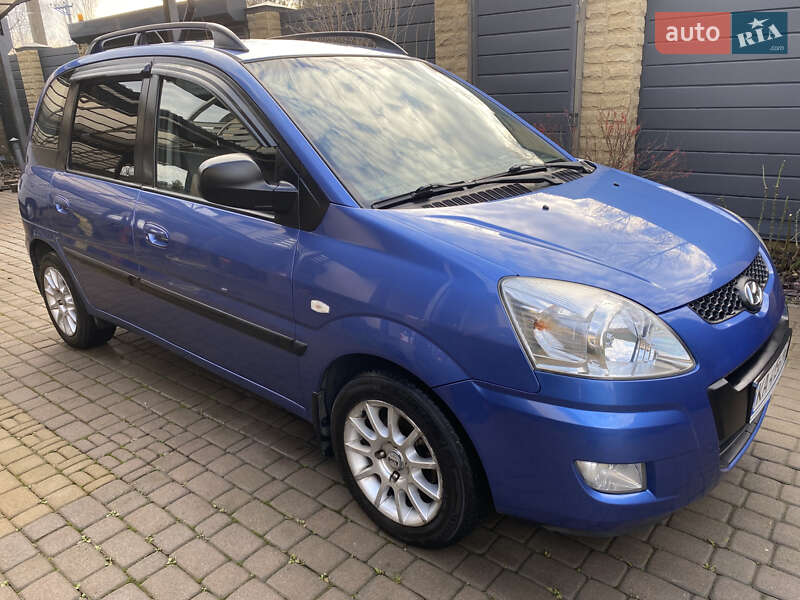 Hyundai Matrix (2008)