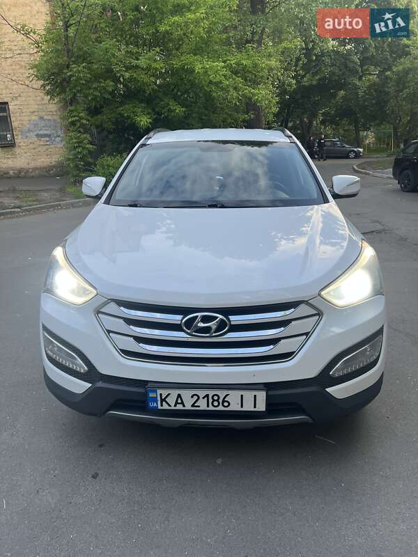 Hyundai Santa fe (2014)