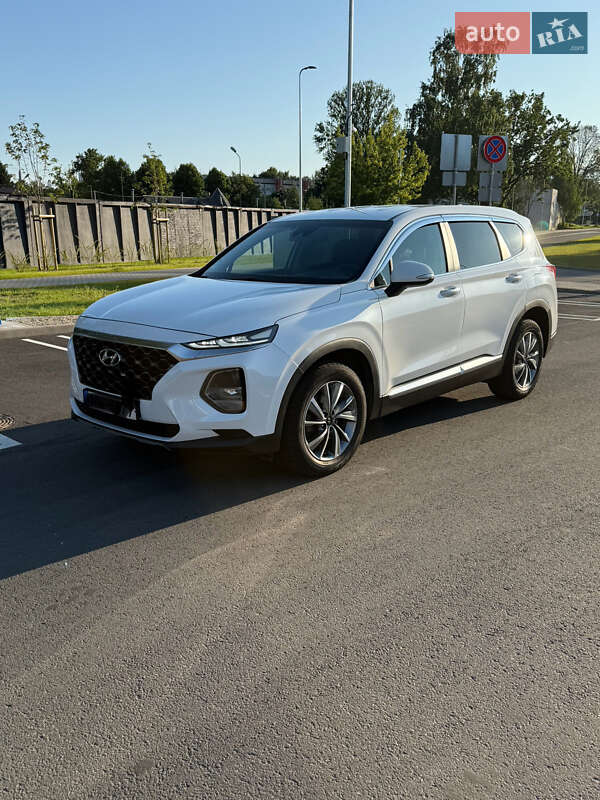 Hyundai Santa fe (2019)