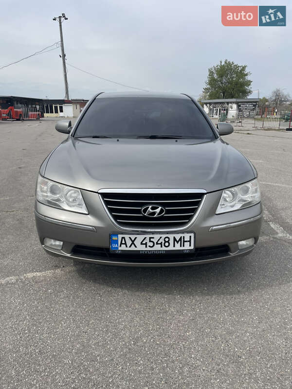 Hyundai Sonata (2008)