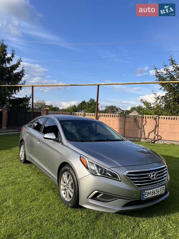 Hyundai Sonata (2015)