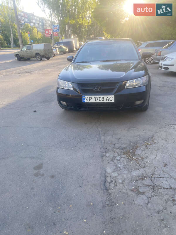 Hyundai Sonata (2007)