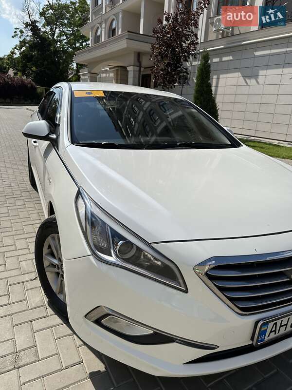 Hyundai Sonata (2014)