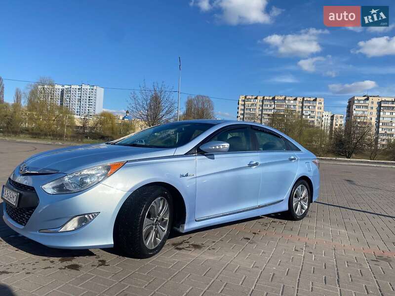 Hyundai Sonata (2014)