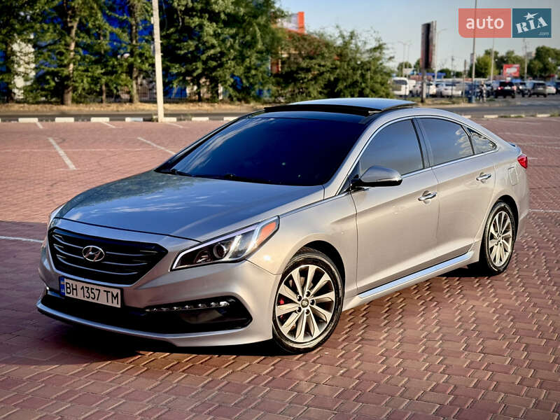 Hyundai Sonata (2015)