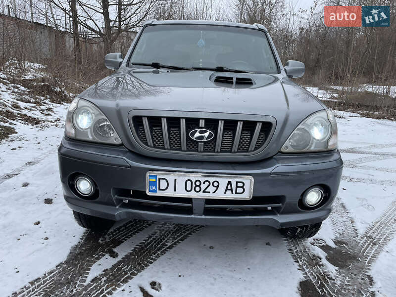 Hyundai Terracan (2001)