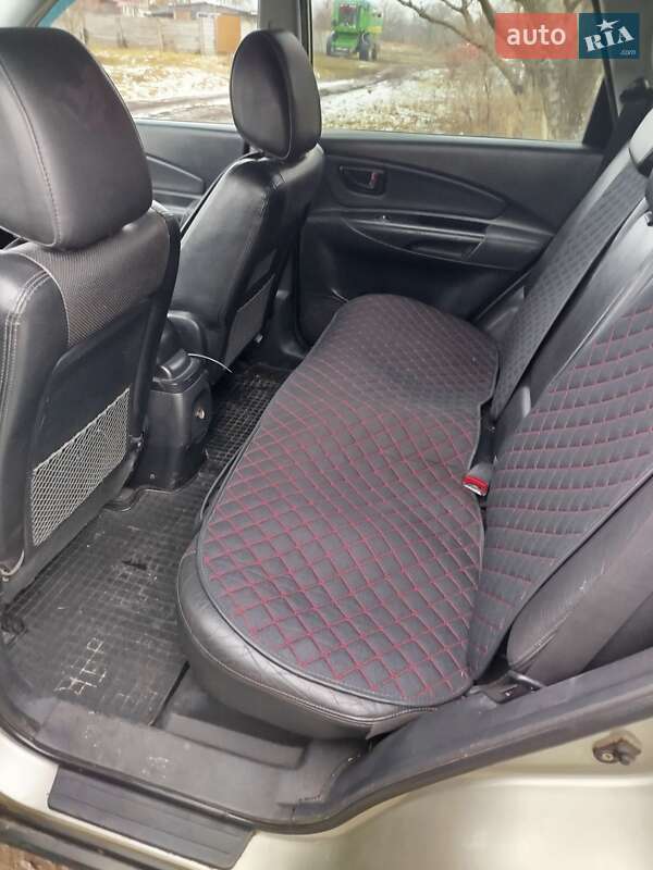 Hyundai Tucson (2006)