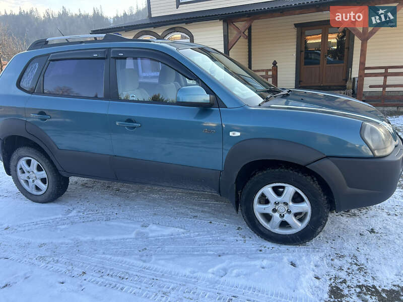 Hyundai Tucson (2004)