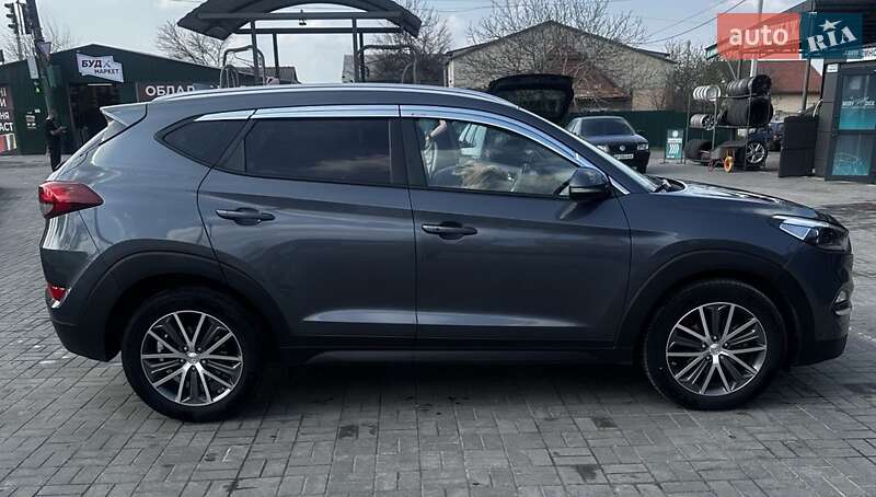 Hyundai Tucson (2016)