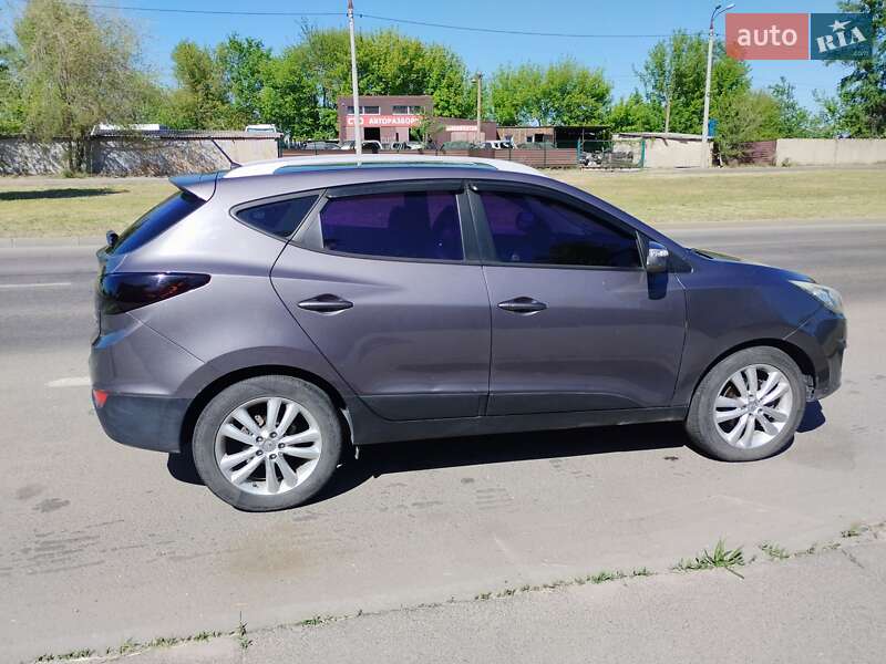 Hyundai Tucson (2012)