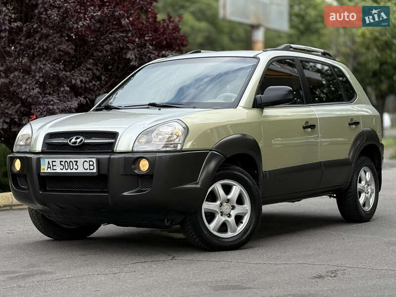 Hyundai Tucson (2005)