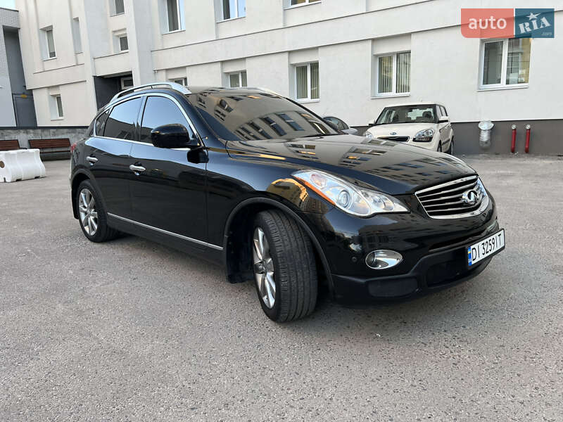 Infiniti Ex 35 (2011)