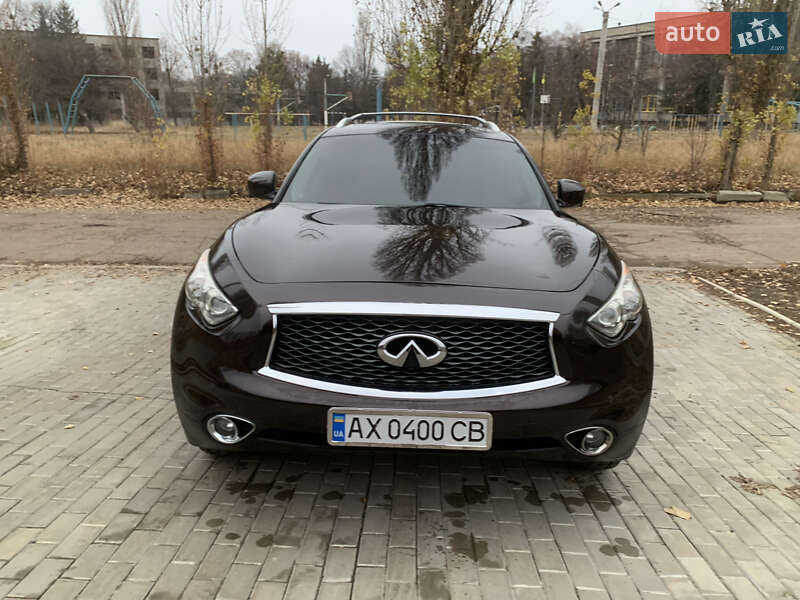 Infiniti Fx35 (2011)