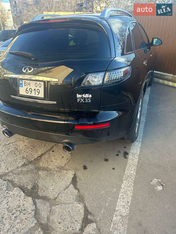 Infiniti Fx 35 (2007)