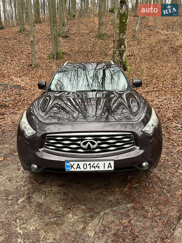 Infiniti Fx 37 (2010)