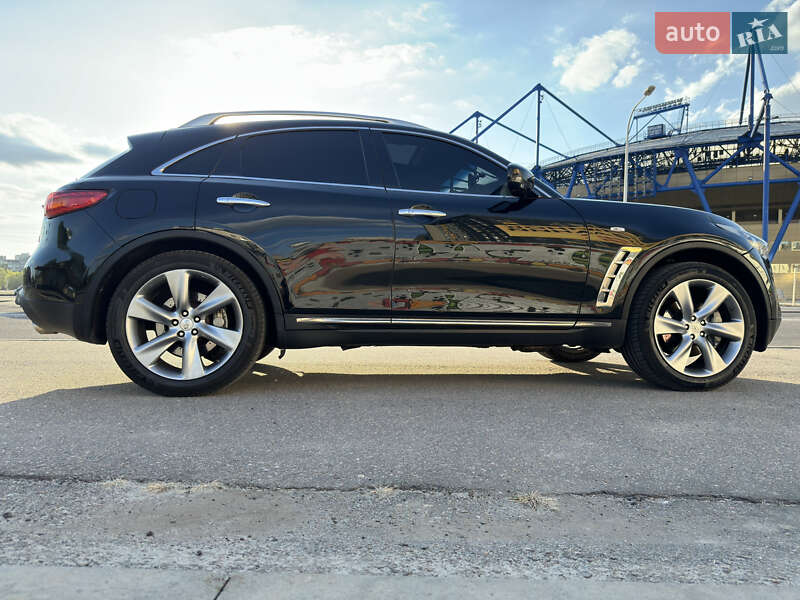 Infiniti Fx50 (2010)
