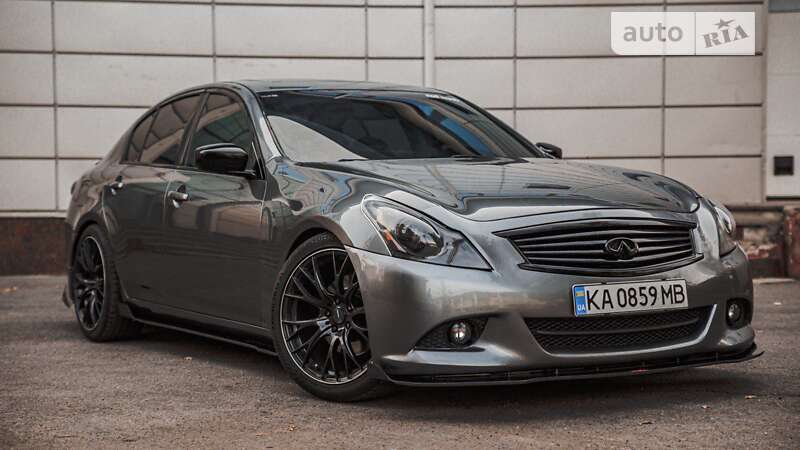 Infiniti Q40 (2014)