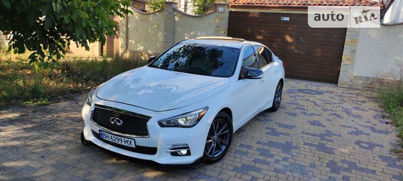 Infiniti Q50 (2016)