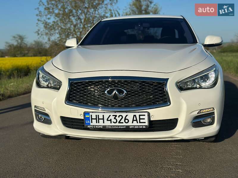 Infiniti Q50 (2016)